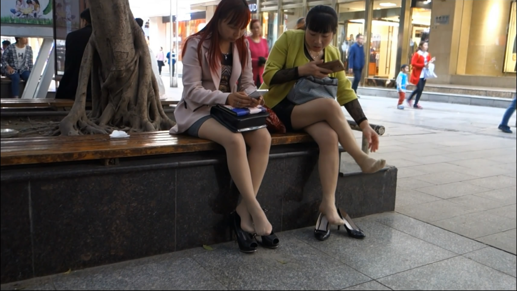 streetsnapfootm[00 01 17][20181202 112700 2]